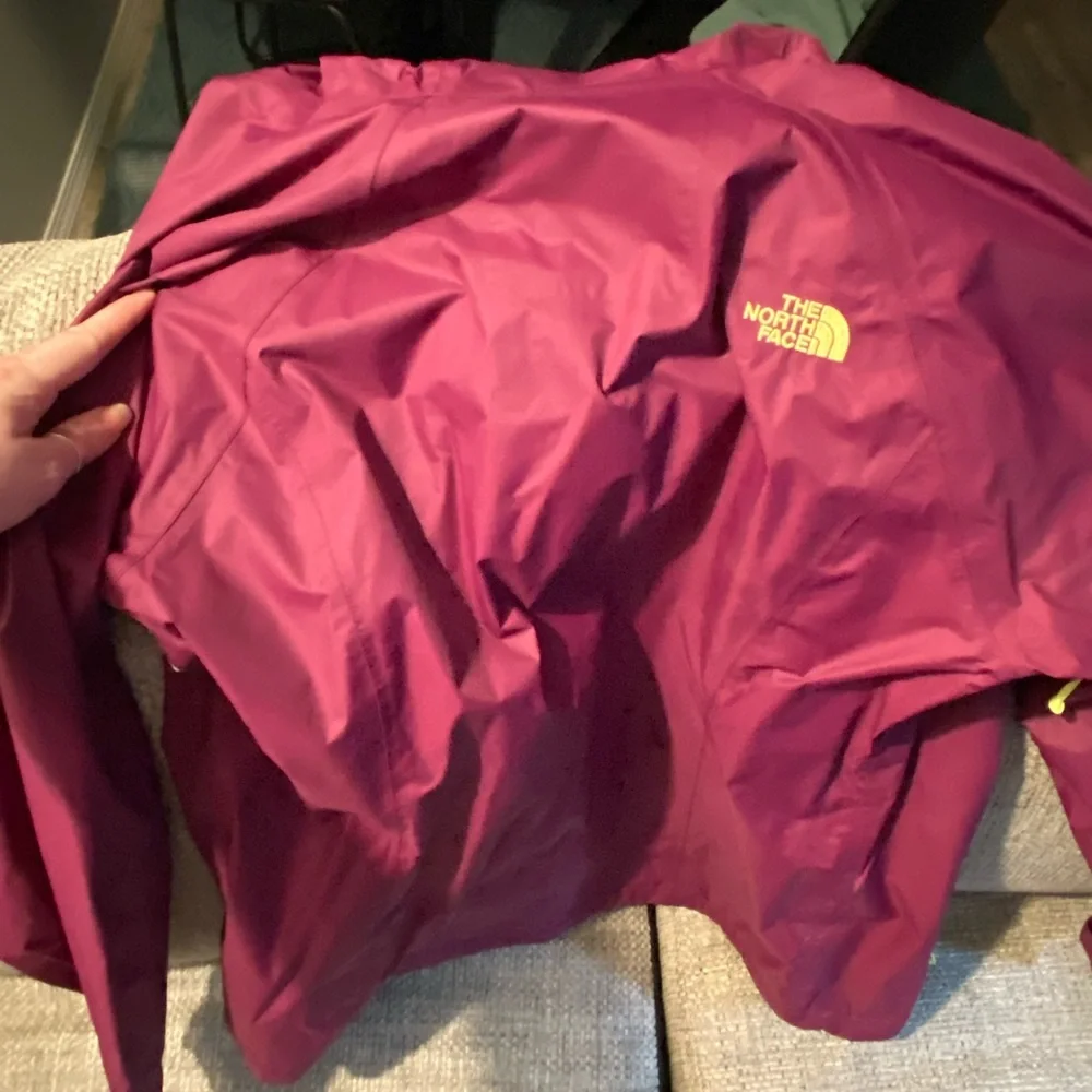 North Face jacket 🌸 - Picture 9 of 10